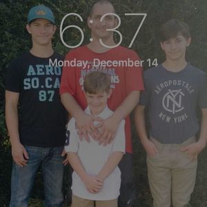 Meet your Posher, Holden